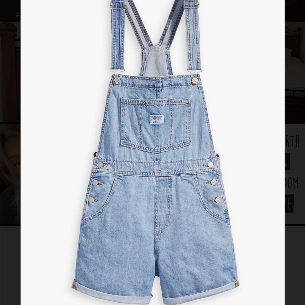 Levis vintage fit shortalls